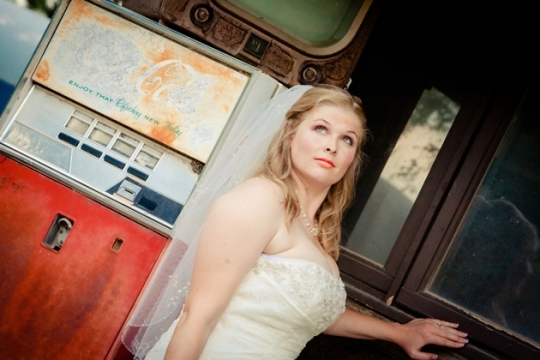hillside-gardens-bride